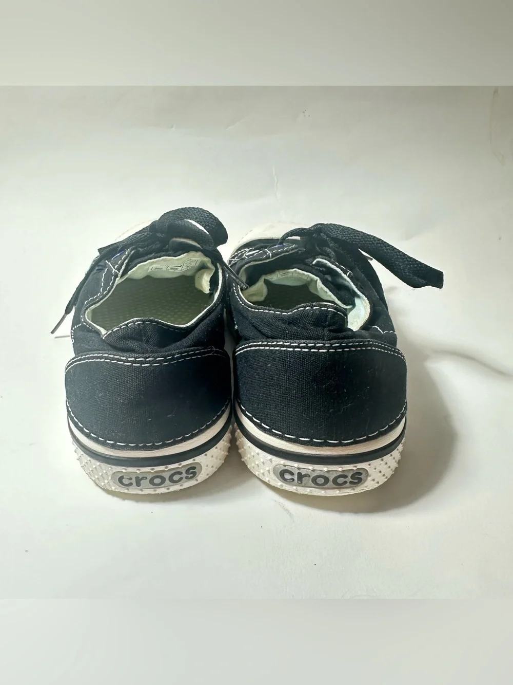 Crocs Hover Sneakers Black Canvas White Toecap Outsole J6 2013 Release 14797